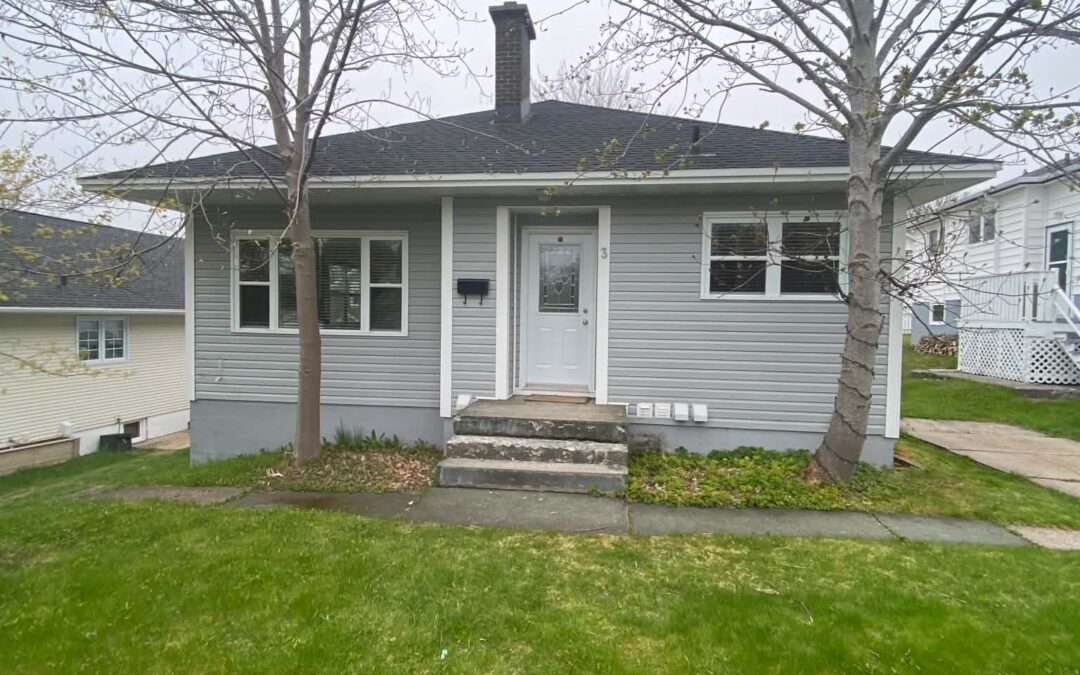 3 Byron Street